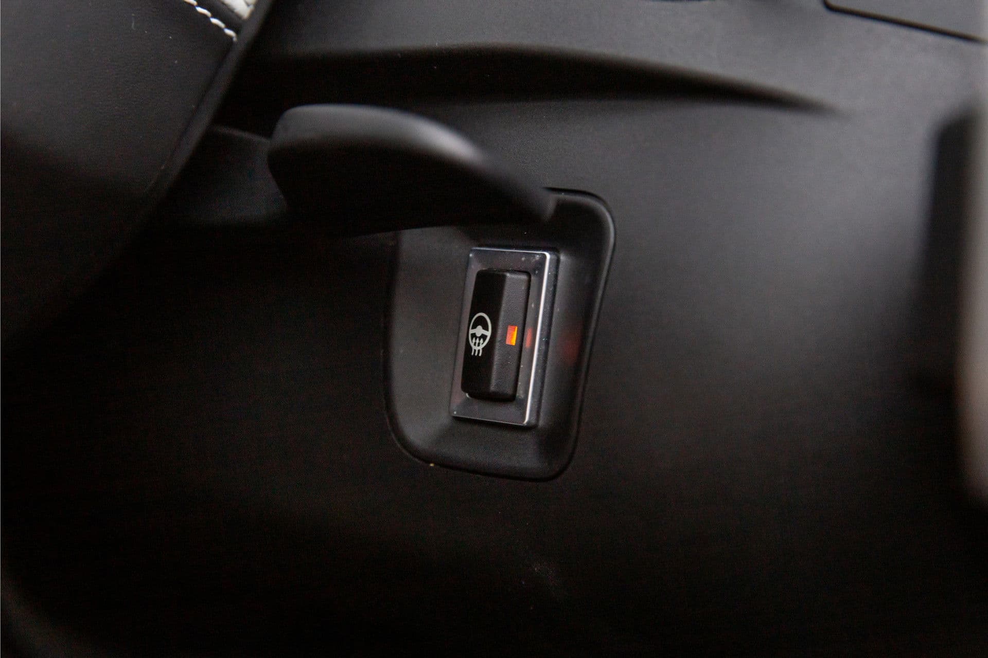 BMW 4 Serie Cabrio M4 Competition 451PK , Carbon, Harman/Kardon, Head-up display, Stuur/stoel/nek verwarming, thumbnail 32