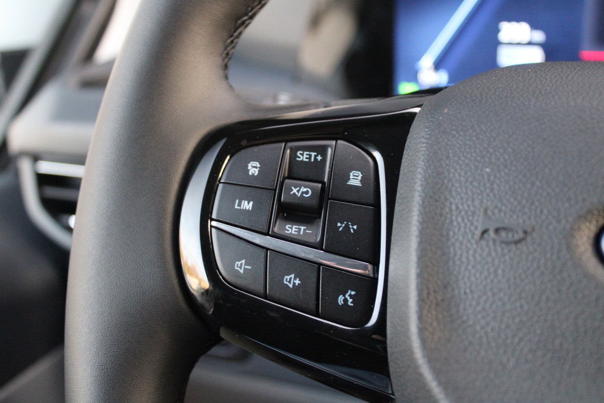 Ford E-Transit Custom 340 L2H1 Limited 65 kWh 218pk - LED - 360 Camera - B&O - ACC - Navi - Stoel/Stuurverwarming - Rijklaar thumbnail 19