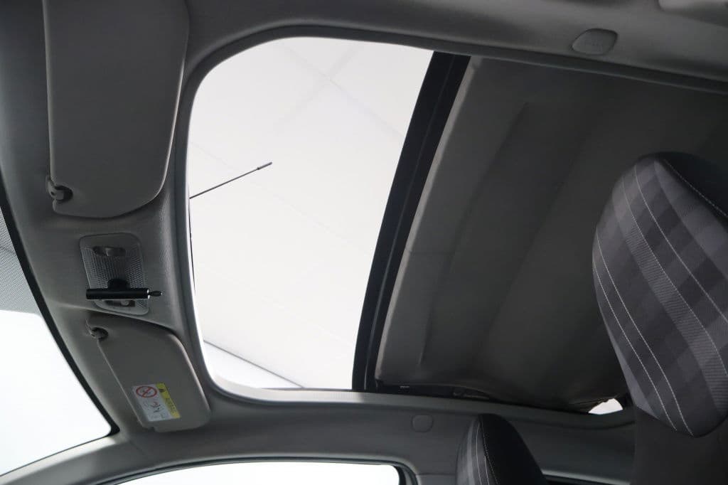 Peugeot 108 1.0 e-VTi Allure TOP thumbnail 8