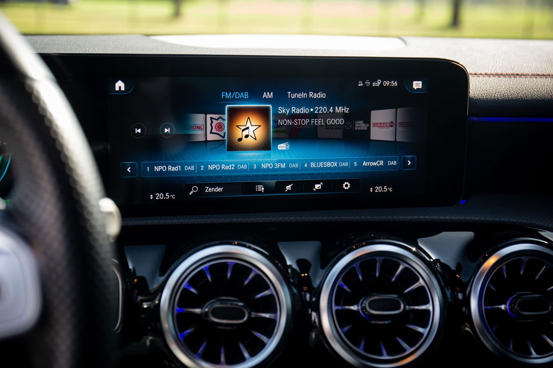 Mercedes-Benz CLA-Klasse Shooting Brake 250 e AMG Line , Panorama dak, Camera, Sfeerverlichting, thumbnail 16