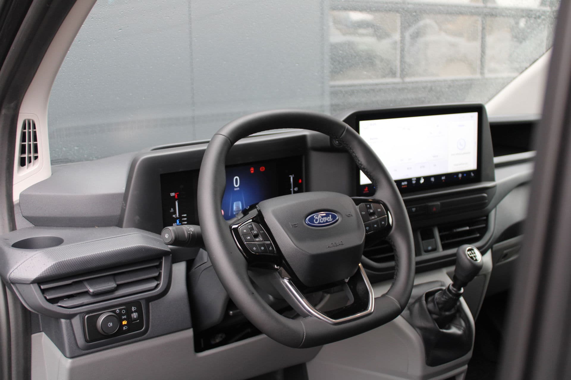 Ford Transit Custom 320 2.0 TDCI L2H1 Trend 136pk - Carplay - Android - LED koplampen - Verwarmd stuurwiel - Stoelverwarming - 70l tank - Rijklaar thumbnail 10