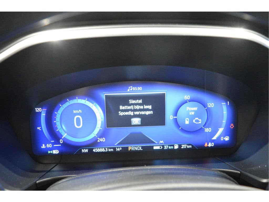 Ford Kuga 2.5 PHEV Titanium X navi pano head up trekhaak 18 inch !! thumbnail 22