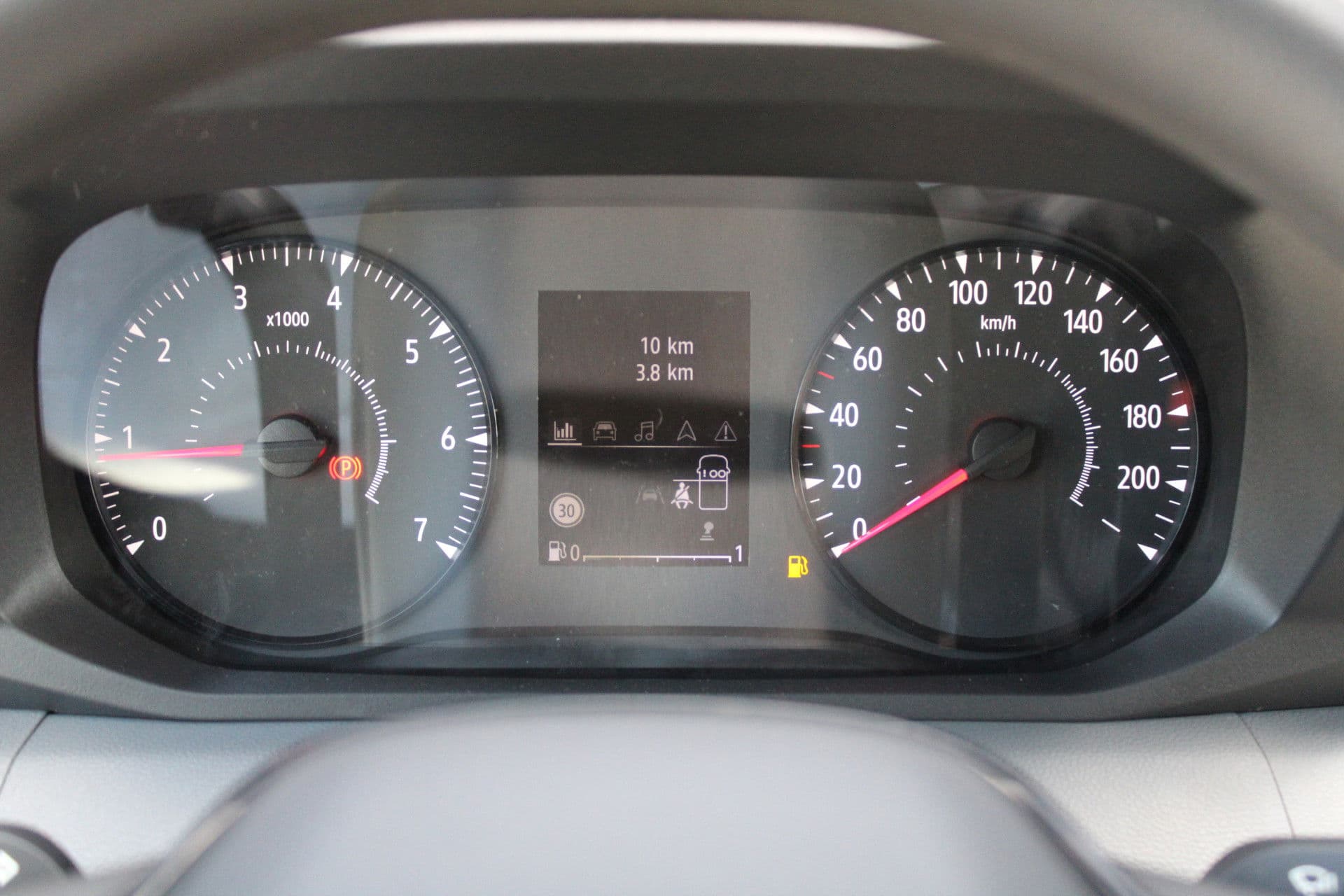 Renault Master T35 2.0 dCi 170pk L2H2 Extra - 2x Schuifdeur - Navigatie - Blind Spot - Camera - Stoelverwarming - Verwarmde voorruit - Rijklaar thumbnail 20