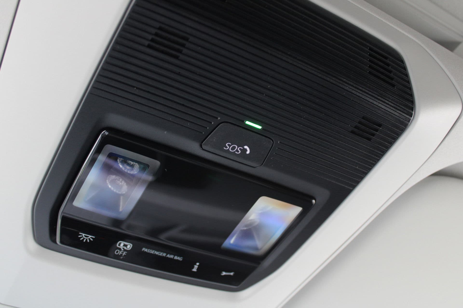 Volkswagen Crafter 30 2.0 TDI L3H3 140pk - Navigatie - DAB - Geveerde Stoel - Camera - Carplay - Rijklaar thumbnail 41