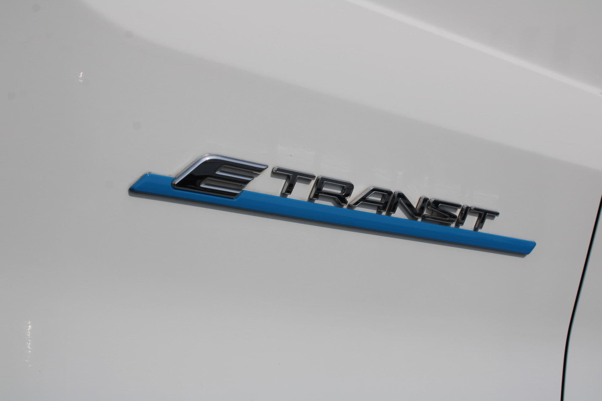 Ford E-Transit 350 L3H2 Trend 68 kWh Vol Elektrisch - 360 Camera - Pro Power Onboard - Dodehoek Assistent - Rijklaar thumbnail 32