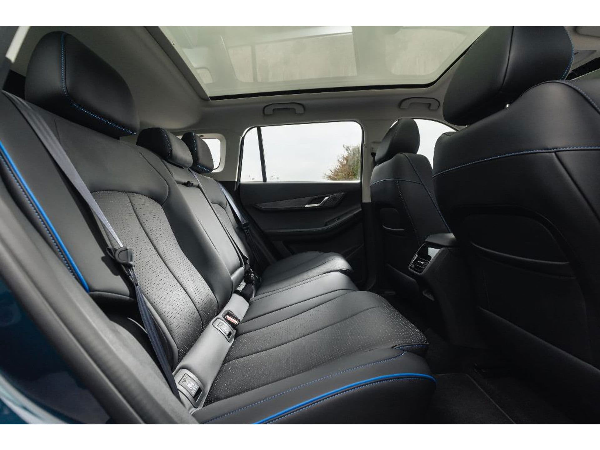 Jaecoo 5 Exclusive 61 kWh | Pano | Stoelvent/verwarming thumbnail 3