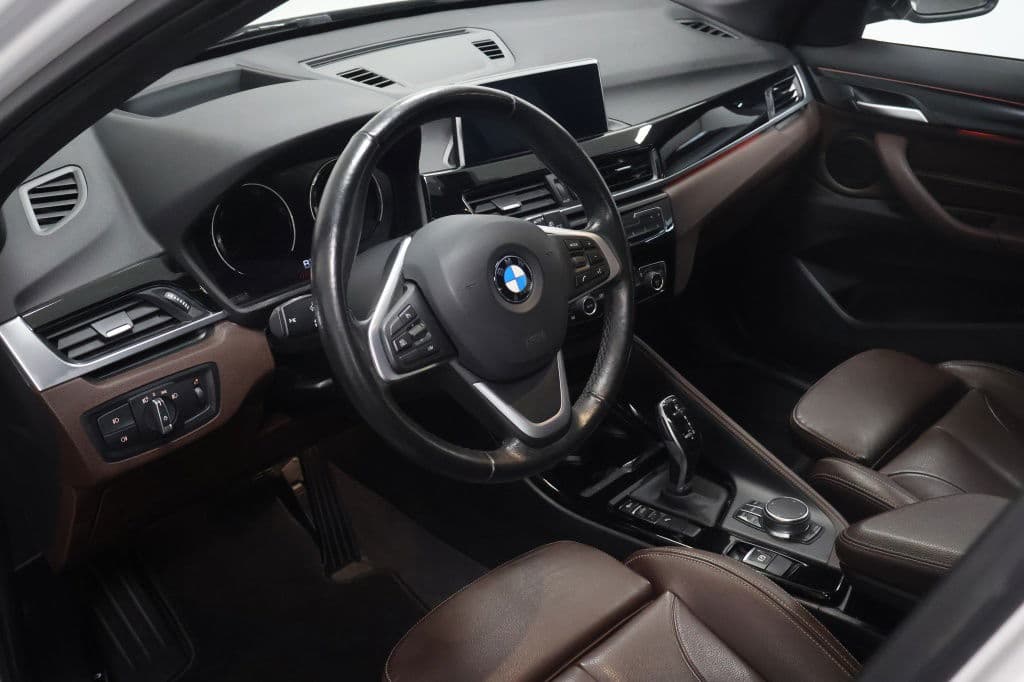 BMW X1 sDrive20i High Executive thumbnail 7