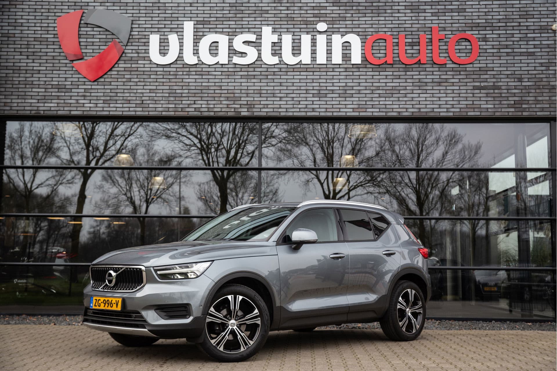 Volvo XC40 1.5 T3 Momentum , Achteruitrijcamera, Cruise control, Navigatie,