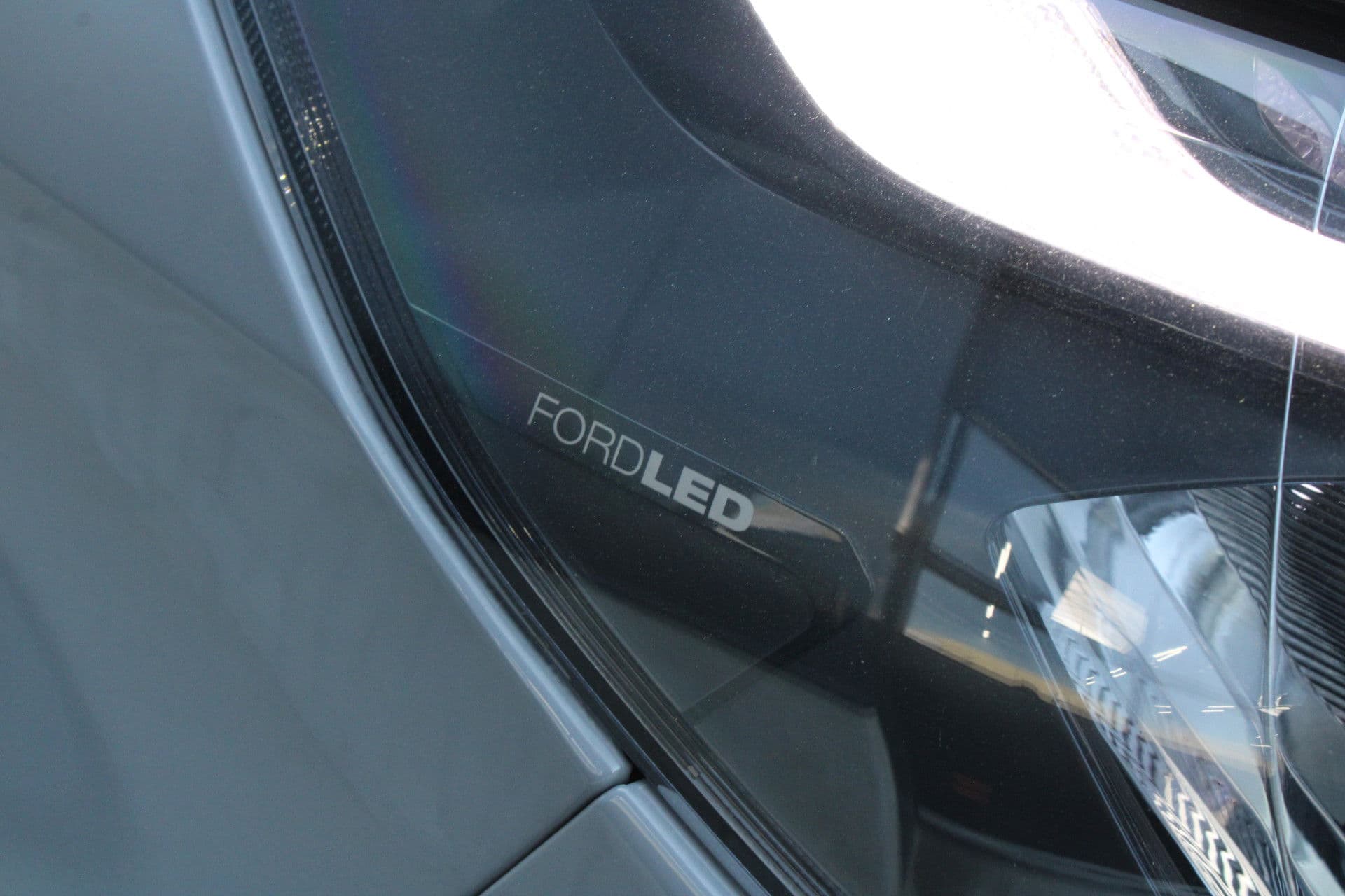 Ford Transit Custom 320 2.0 TDCI L2H1 Limited 170pk - 1+1 Stoelopstelling - 2x Schuifdeur - Adaptive Cruise - Verwarmd stuur - Blind spot - Navigatie - Camera - Draadloos laden - Rijklaar thumbnail 10