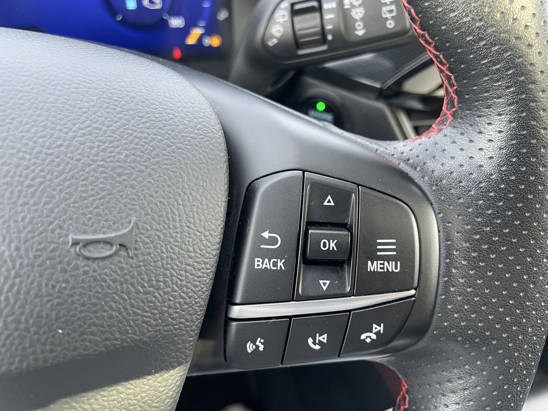 Ford Kuga 2.5 PHEV ST-Line X | Pano | Trekhaak | Winterpack | B&O thumbnail 14