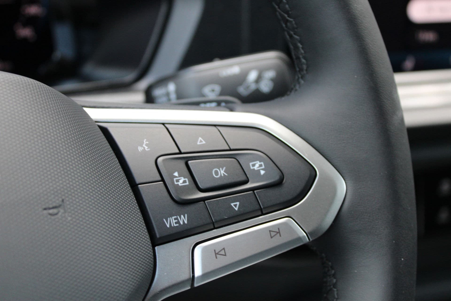 Volkswagen Caddy Cargo 2.0 TDI 122pk DSG7 - Carplay - Adaptive Cruise - Trekhaak - Navigatie - Dig. cockpit - Ergocomfort stoel - Stoelverwarming - Rijklaar thumbnail 12