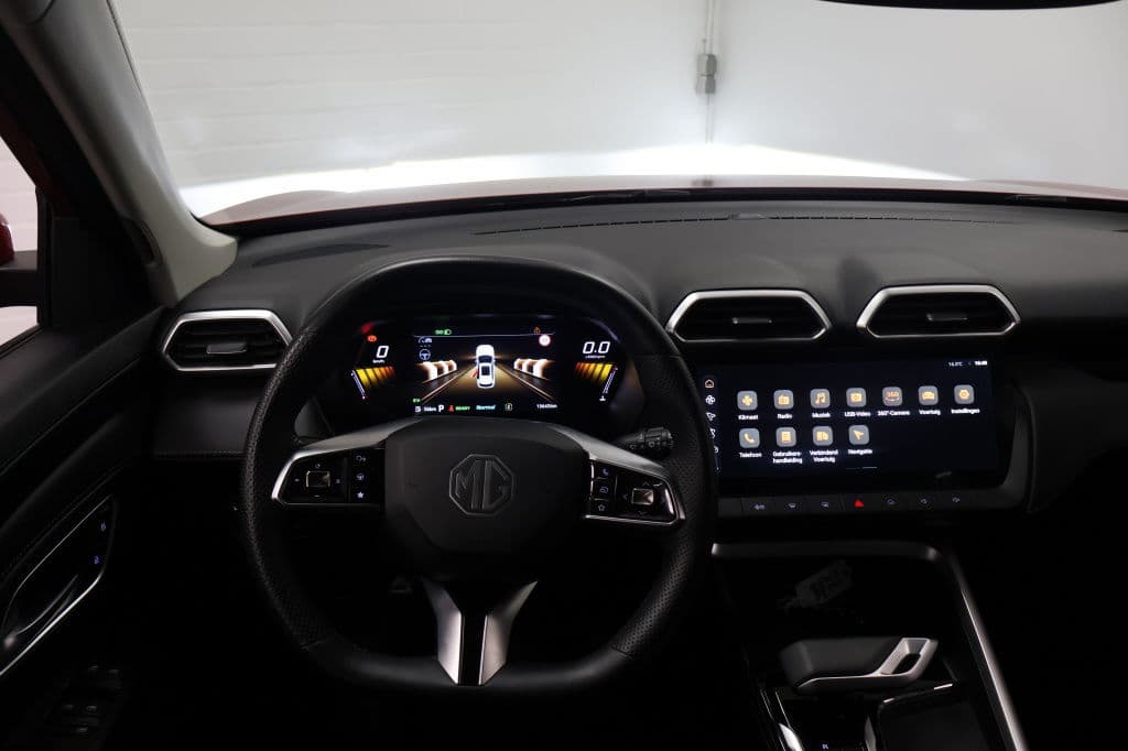 MG ZS Hybrid+ 1.5 Luxury thumbnail 20