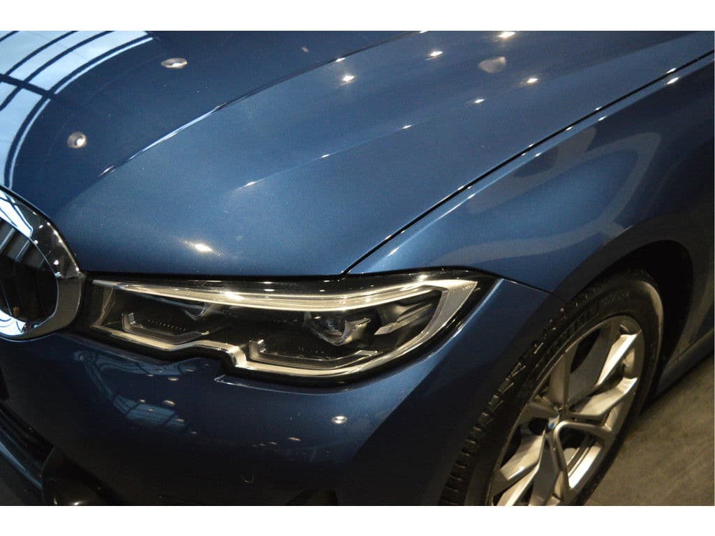 BMW 3 Serie 318i Edition navi clima cruise led pdc trekhaak 157 pk !! thumbnail 9