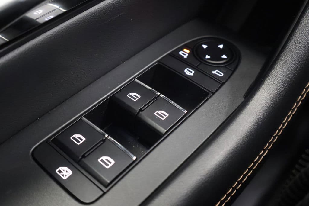 Mazda CX-60 2.5 PHEV Homura Plus + | Pano | HUD | Memory thumbnail 16