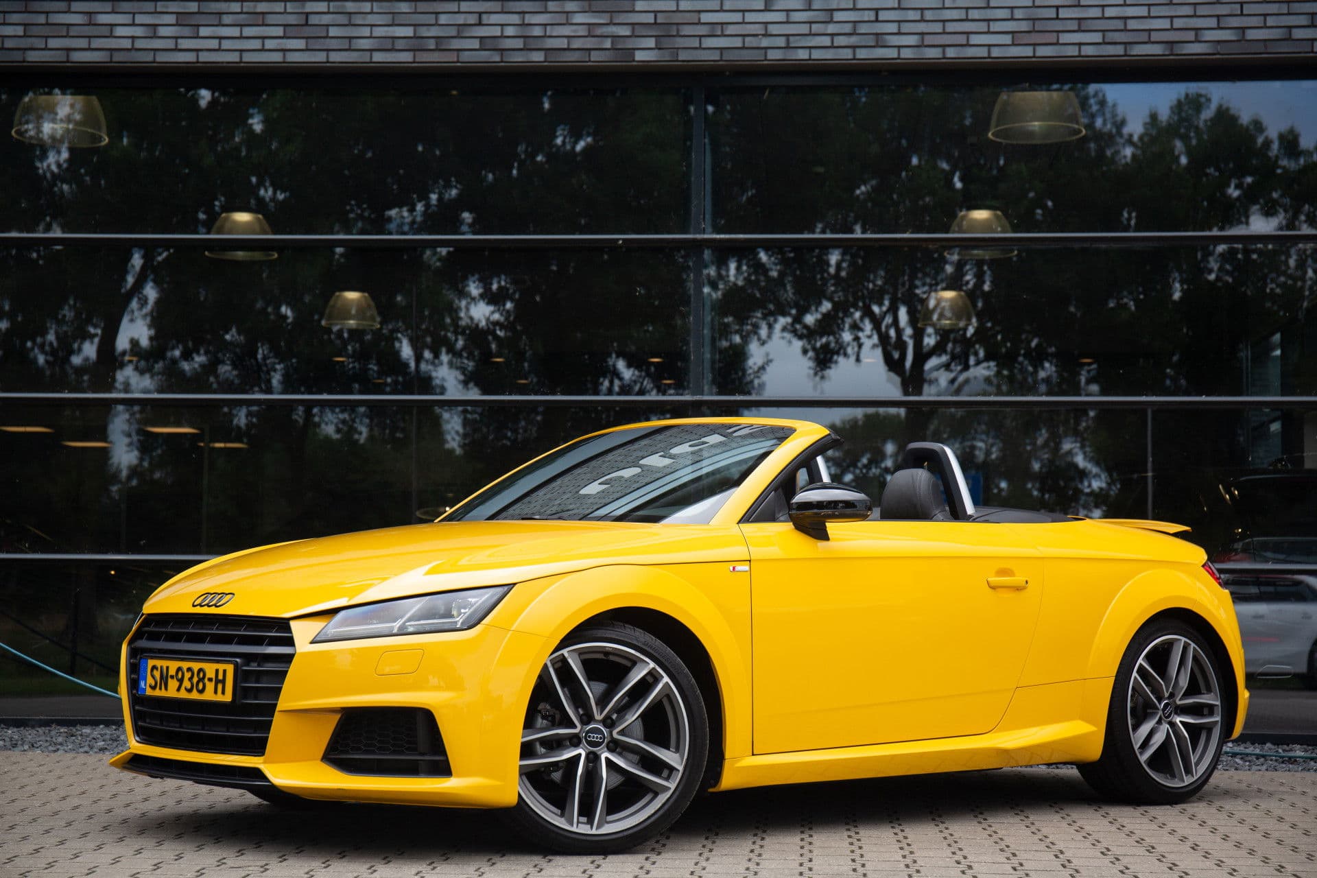 Audi TT Roadster 1.8 TFSI Pro Line S , Vegas yellow/geel, Stoelverwarming, thumbnail 2