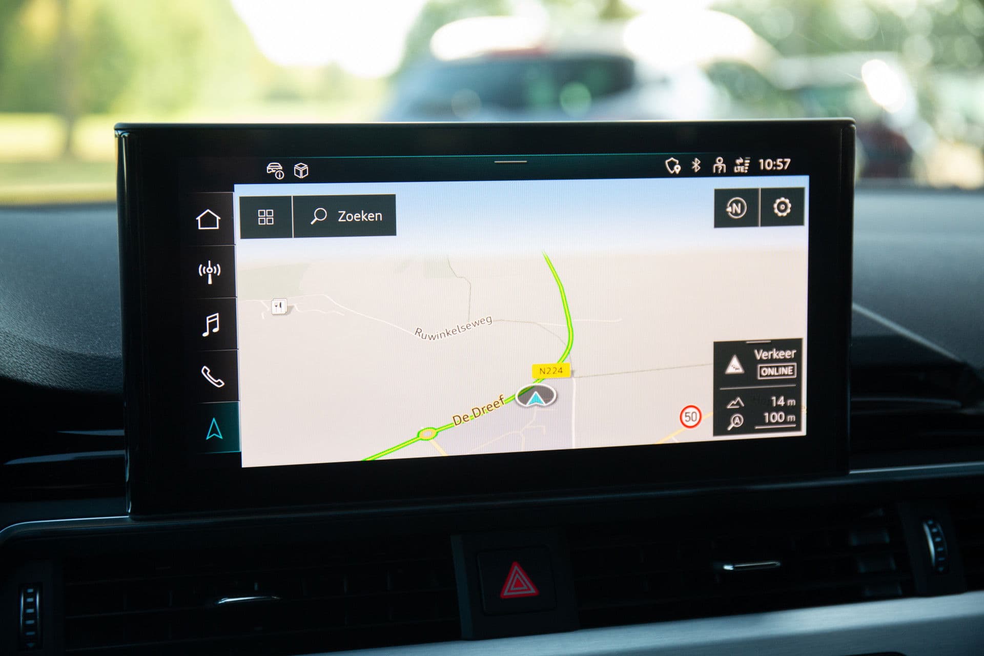 Audi A4 Avant 35 TFSI Launch edition Sport S-line , Automaat, Sfeerverlichting, NL-auto thumbnail 13