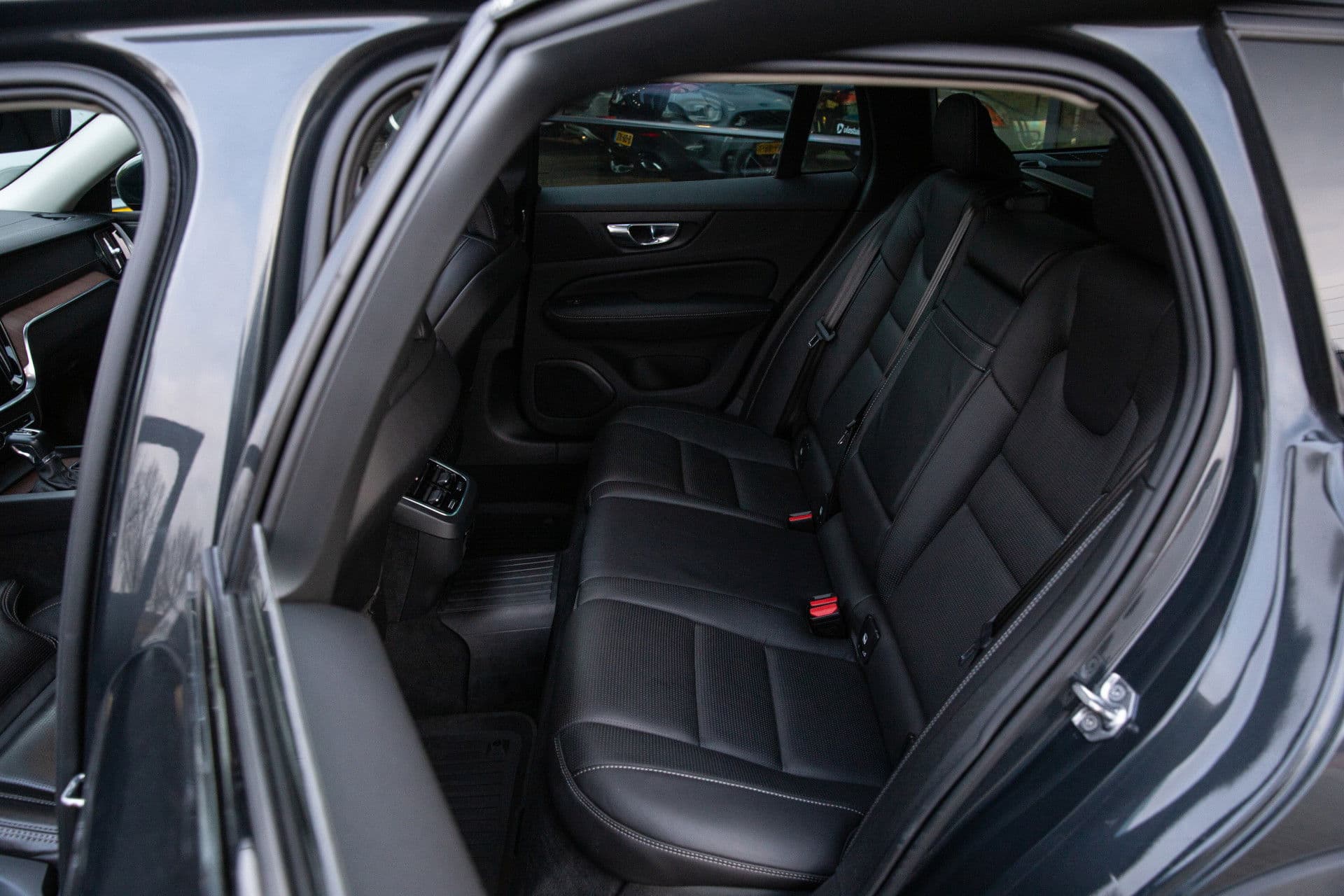 Volvo V60 Cross Country 2.0 T5 AWD Pro , Panoramadak, Harman/Kardon, Adap. cruise, thumbnail 13