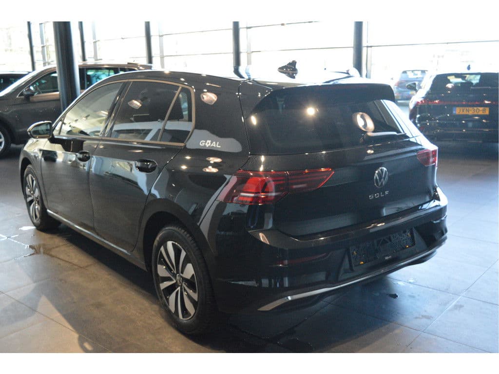 Volkswagen Golf 1.5 TSI Goal carplay clima cruise led pdc trekhaak !! thumbnail 6