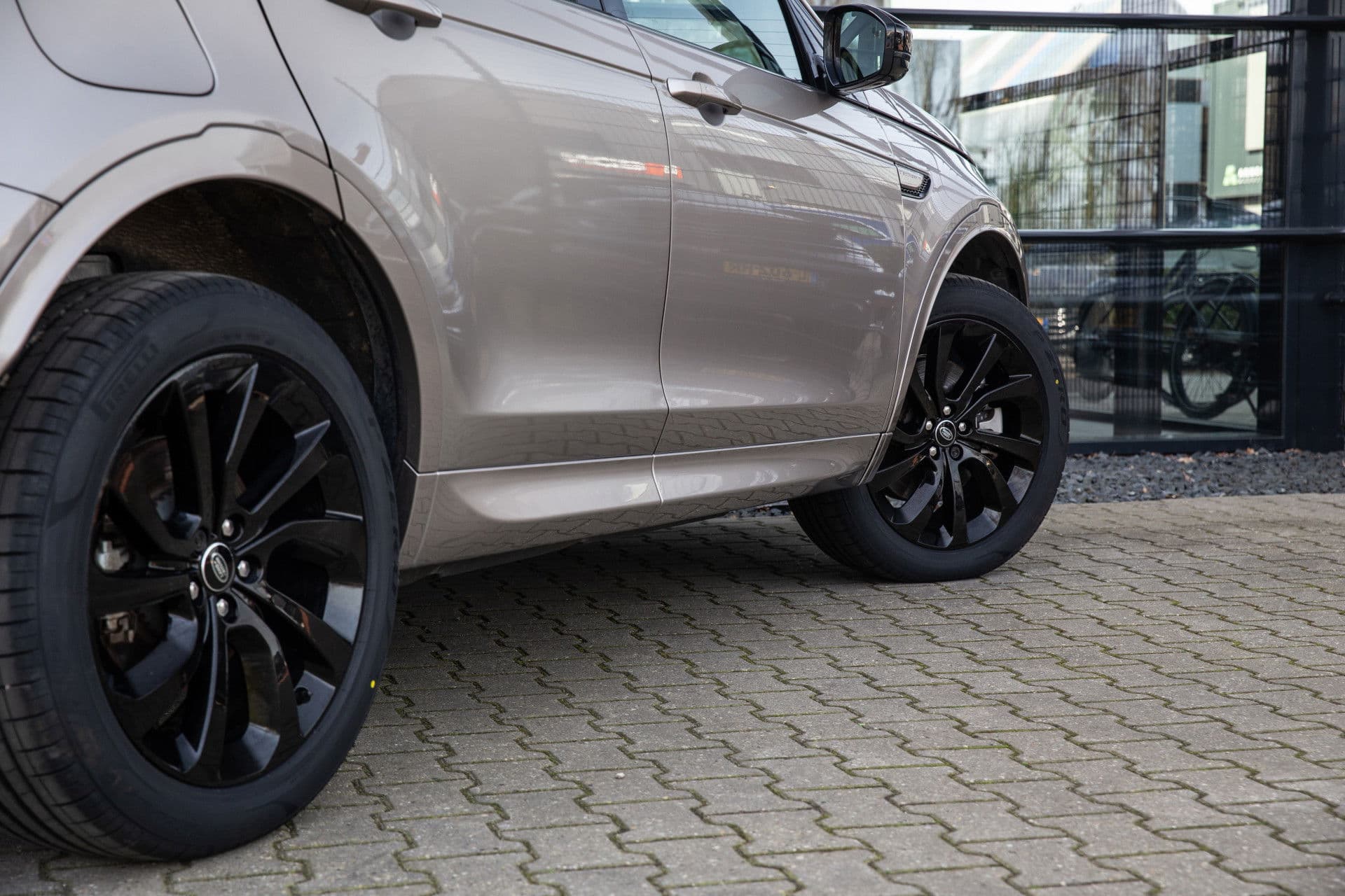 Land Rover Discovery Sport P300e 1.5 R-Dynamic HSE , Panoramadak, Trekhaak, Meridian, thumbnail 9