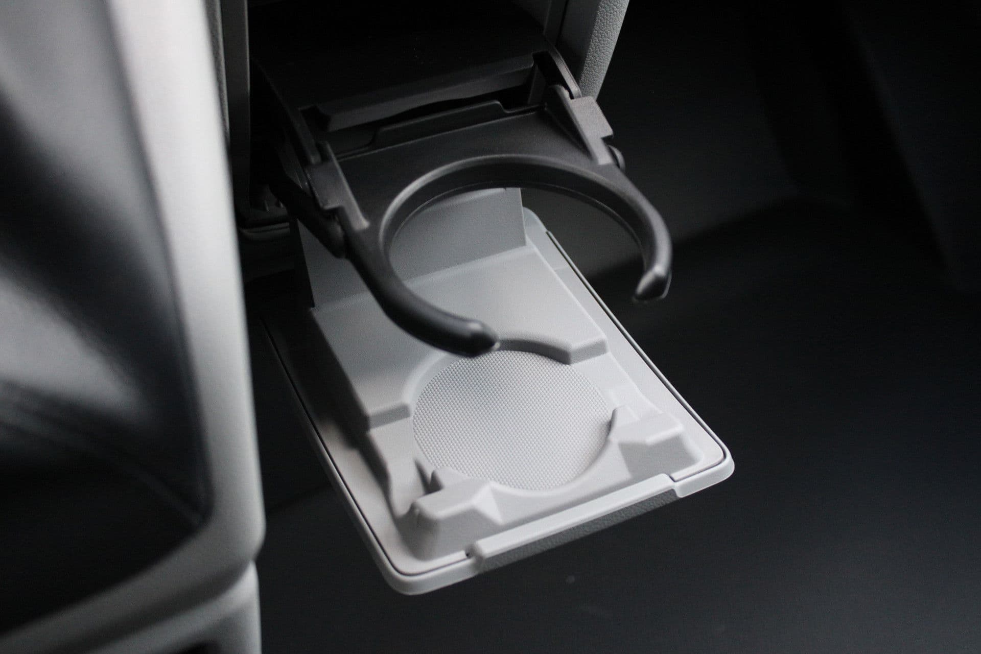 Ford Transit Custom 320 2.0 TDCI L2H1 Limited 150pk - Adaptive Cruise - Verwarmd stuur - Blind spot - Navigatie - Camera - Draadloos laden - Rijklaar thumbnail 36