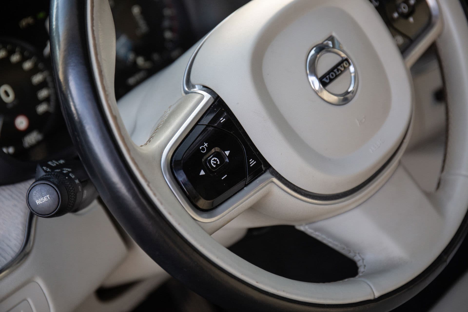 Volvo XC60 2.0 T5 Inscription , Luchtvering, Panoramadak, Trekhaak, Head-up Display, thumbnail 11