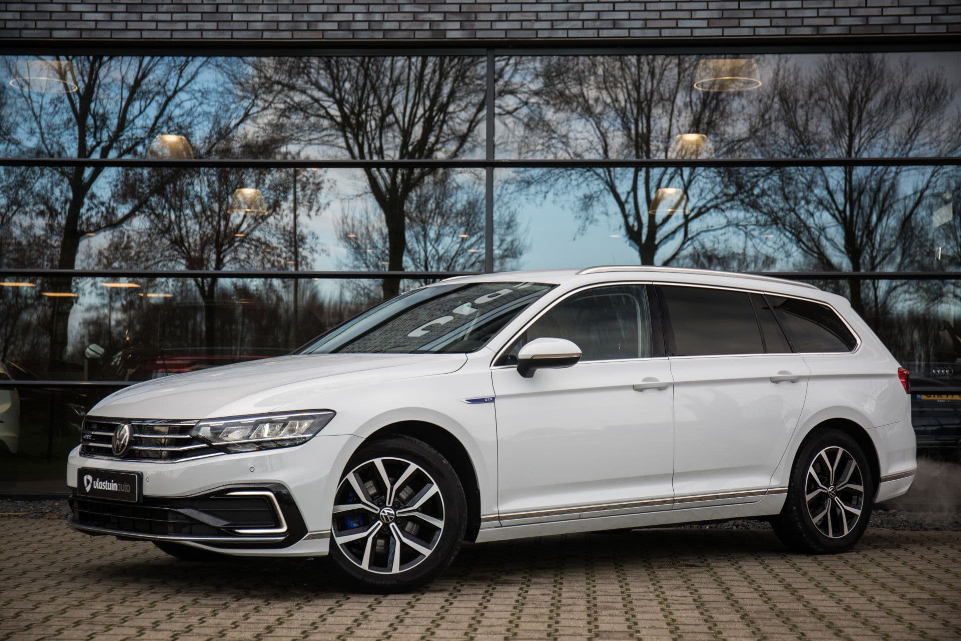 Volkswagen Passat Variant 1.4 TSI PHEV GTE Business , Adaptive cruise, Trekhaak, Carplay, Camera, thumbnail 2