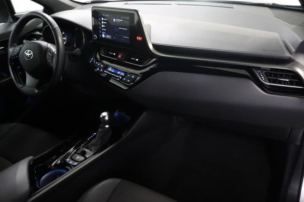 Toyota C-HR 1.8 Hybrid Dynamic | Dodehoekdetectie | PDC thumbnail 8