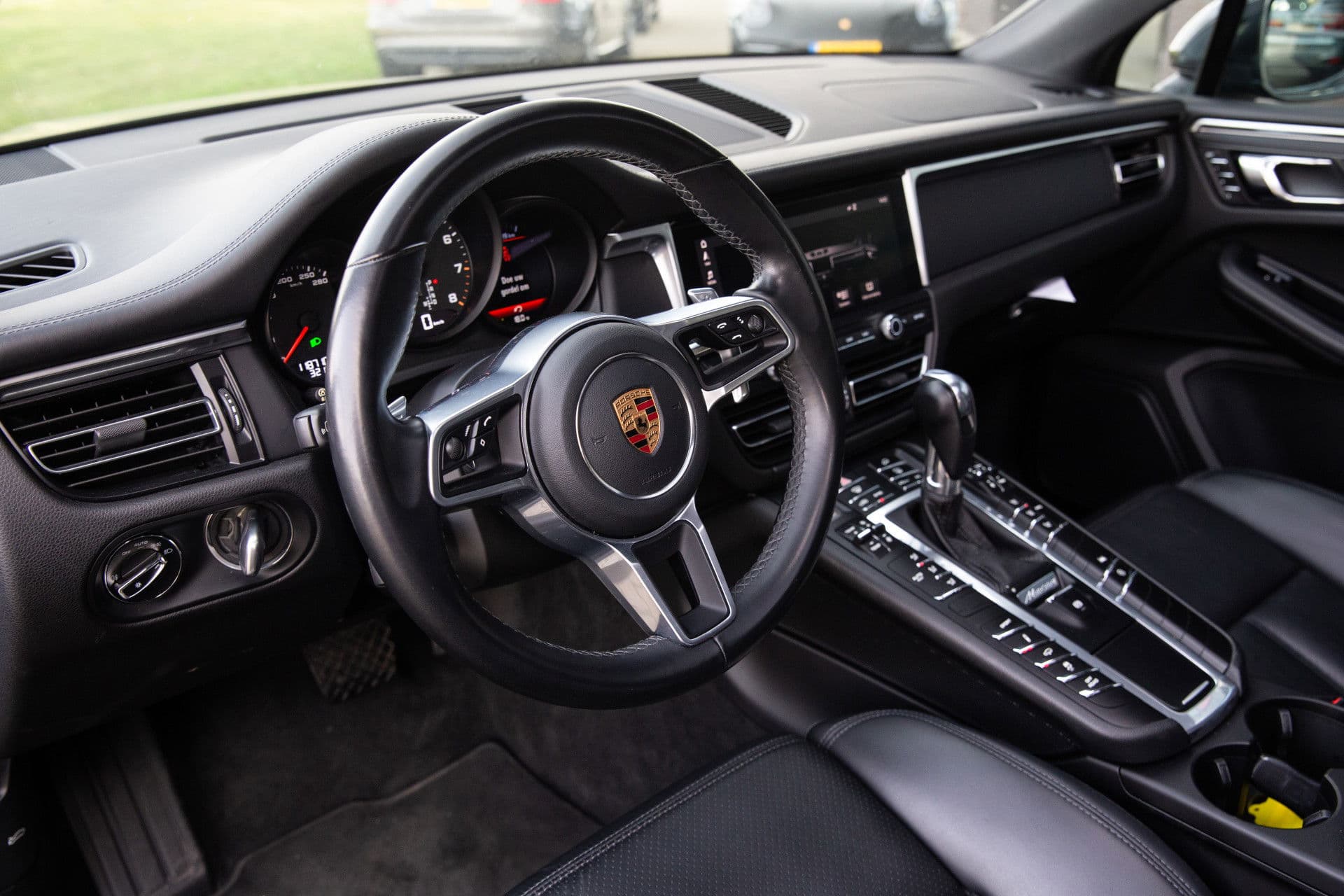 Porsche Macan 2.0 , Panoramadak, Memory, NAP, Luchtvering, thumbnail 5