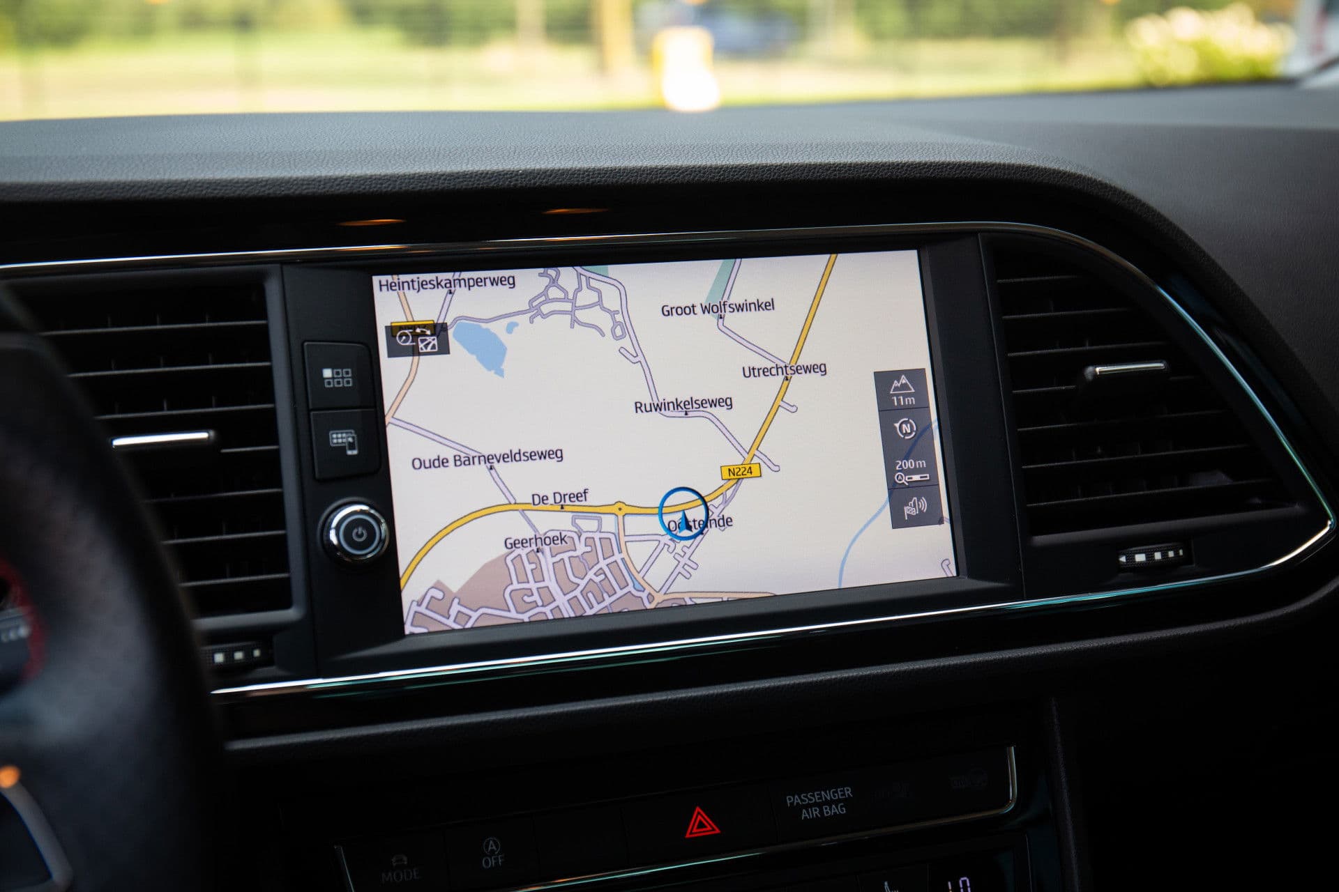 SEAT Leon 1.5 TSI FR Business Intense , Automaat, Cruise control, Sportstuur, Rode sticksels thumbnail 16