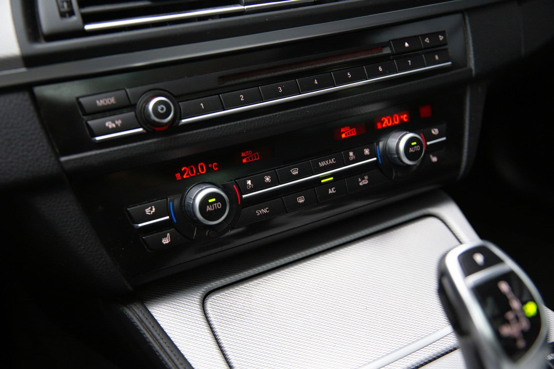 BMW 5 Serie Touring 530xd M Sport Edition High Executive , Panoramadak, Adap. cruise, Trekhaak, thumbnail 17