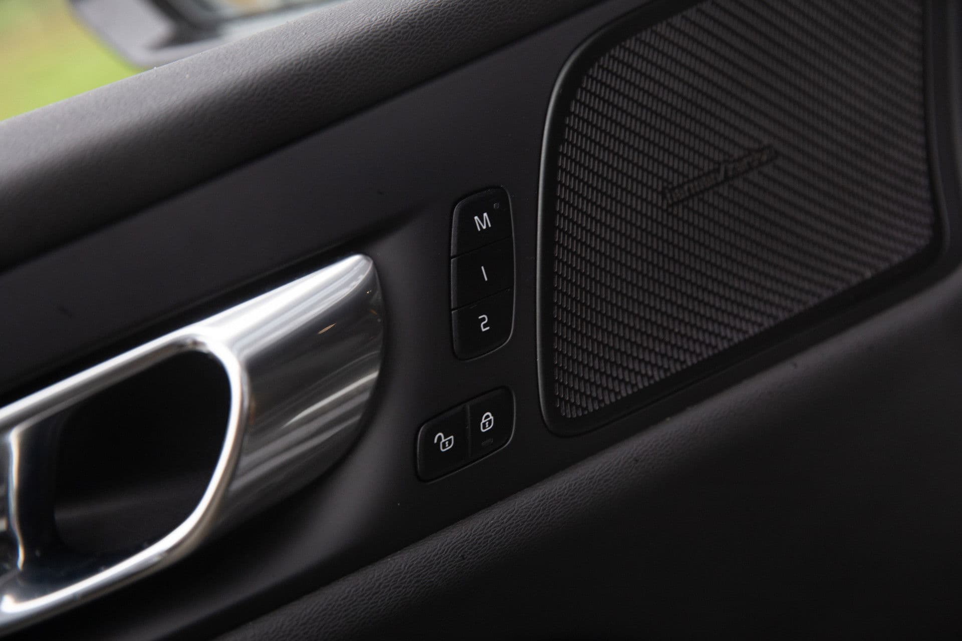 Volvo V60 2.0 T8 AWD Polestar Engineered , NL-Auto, Panoramadak, 360-camera, Harman&Kardon, HUD thumbnail 25