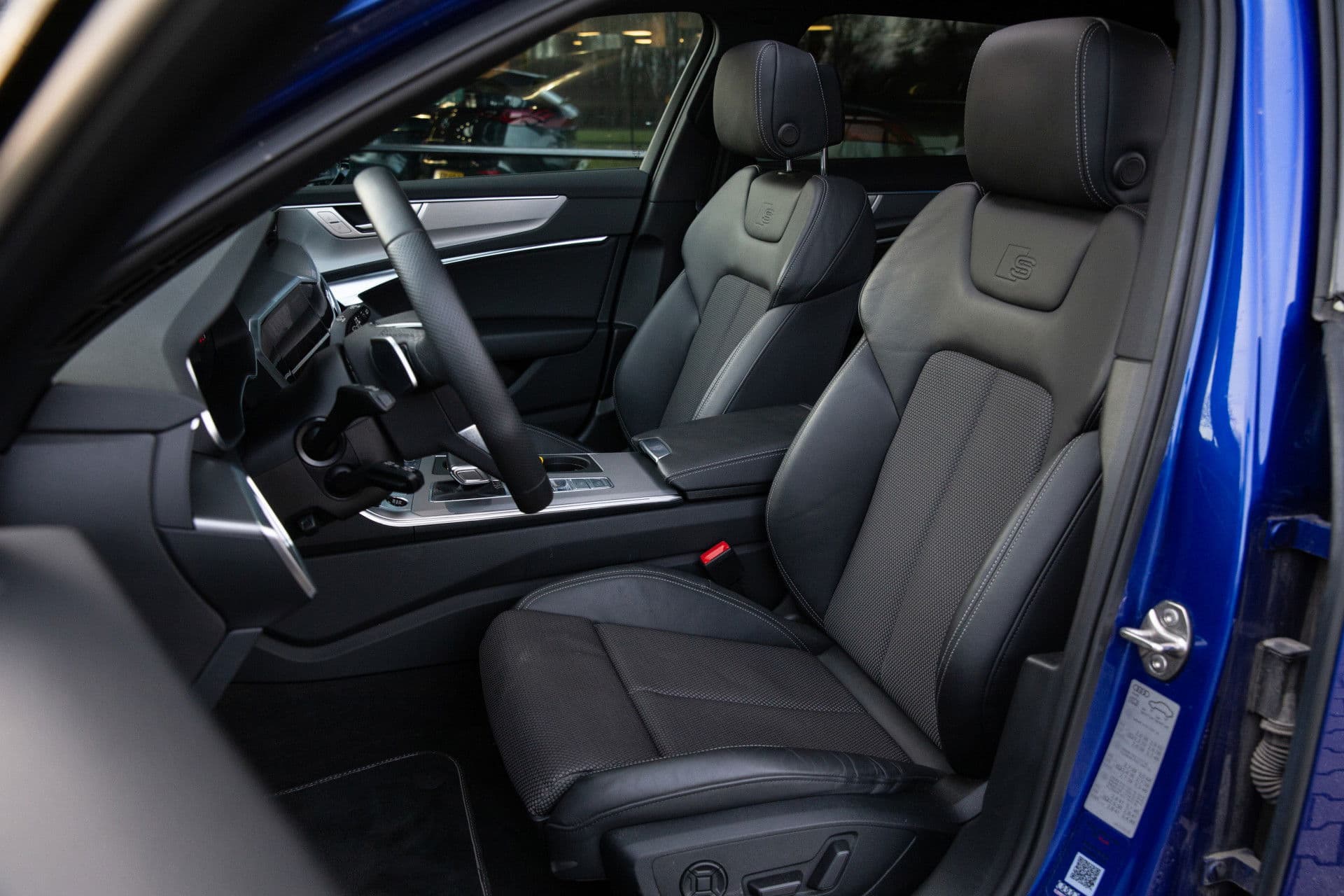 Audi A6 Avant 55 TFSI e quattro Pro Line S Competition , Ultra blauw, Panoramadak, 3D camera, B&O, Trekhaak, thumbnail 4