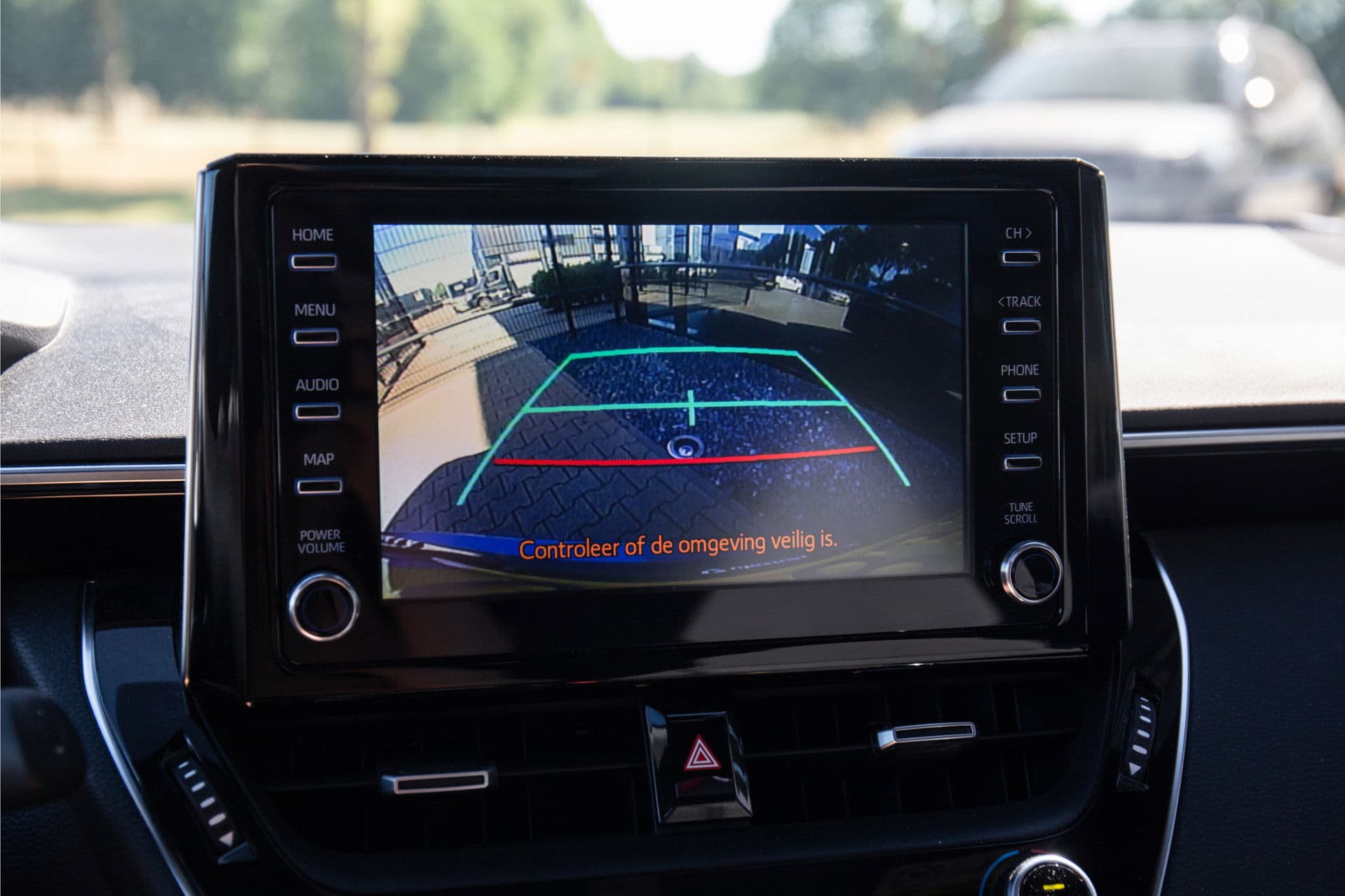 Toyota Corolla Touring Sports 2.0 Hybrid Style , Panoramadak, Adaptive cruise, Keyless entry, thumbnail 16