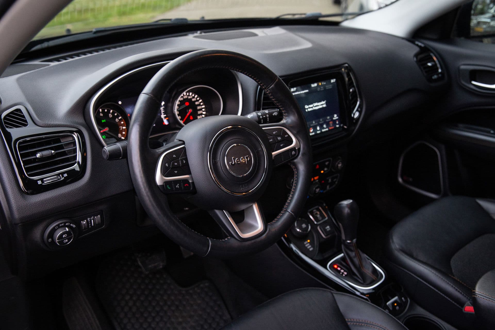 Jeep Compass 1.4 MultiAir Opening Edition 4x4 , Keyless entry, Beats Audio, Navigatie, thumbnail 10