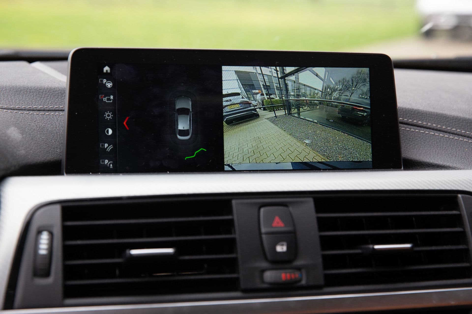 BMW 4 Serie Gran Coupé 418i High Executive M-Sport , Panoramadak, Head-up display, Achteruitrijcamera, thumbnail 17