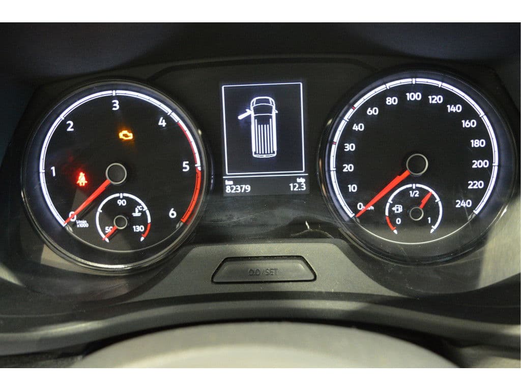 Volkswagen Transporter 2.0 TDI L2H1 airco navi pdc cruise trekhaak 150 pk !! thumbnail 18