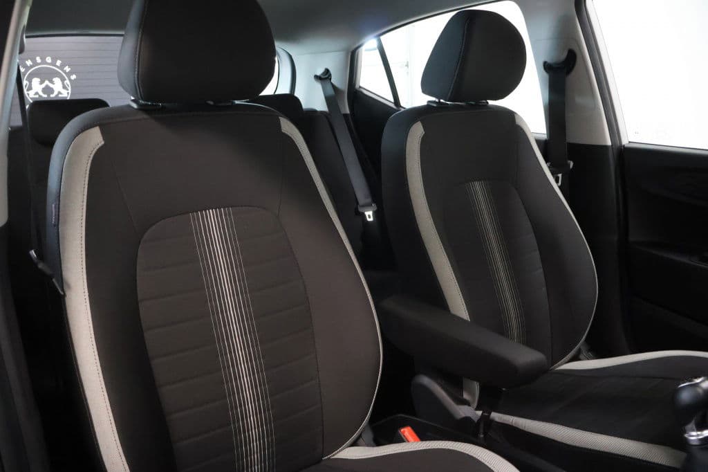 Hyundai I10 1.0 Comfort | Apple Carplay thumbnail 12