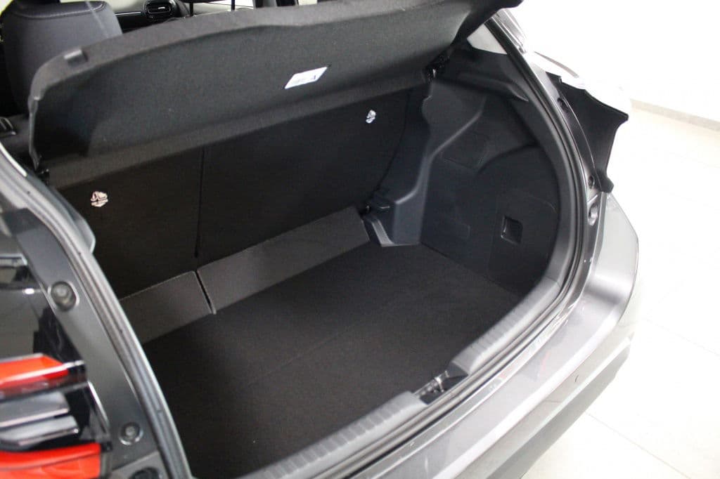 Toyota Yaris 1.5 Hybride 115 Dynamic met Comfort Pack thumbnail 30