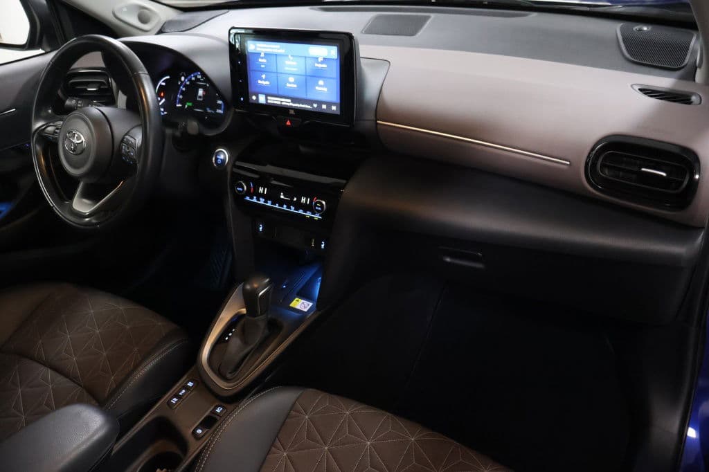Toyota Yaris Cross 1.5 Hybrid Executive | 1e Eigenaar | Panodak thumbnail 8