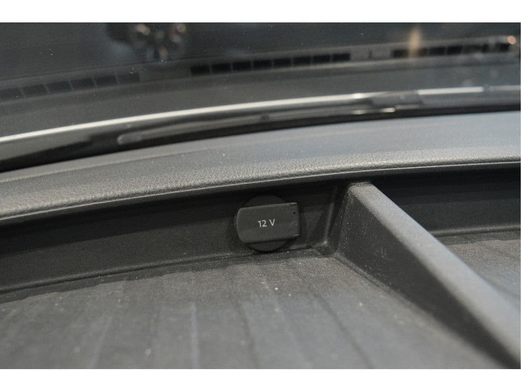 Volkswagen Transporter 2.0 TDI L2H1 airco navi pdc cruise trekhaak 150 pk !! thumbnail 19