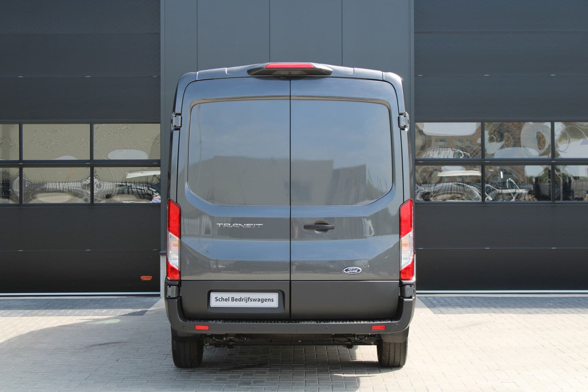 Ford Transit 350 2.0 TDCI L3H2 Trend 130pk Trend - Carplay - Android - 360 Camera - Climate - Cruise - Parkeersensoren - Rijklaar thumbnail 6