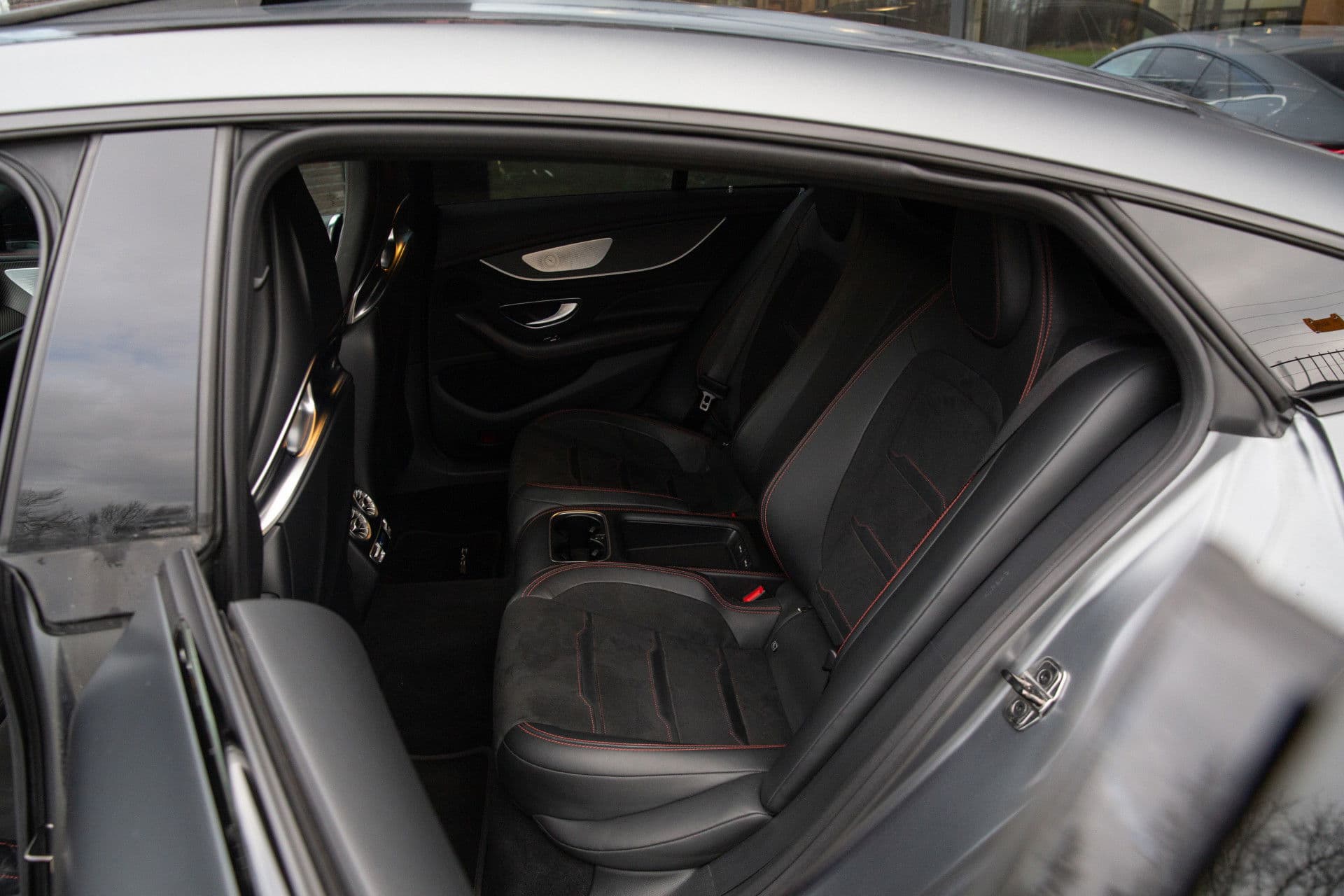 Mercedes-Benz AMG GT 4-Door Coupe AMG 63 S 4MATIC+ Edition 1 , 4-wielbesturing, Panoramadak, Burmester, HUD, 640PK thumbnail 10