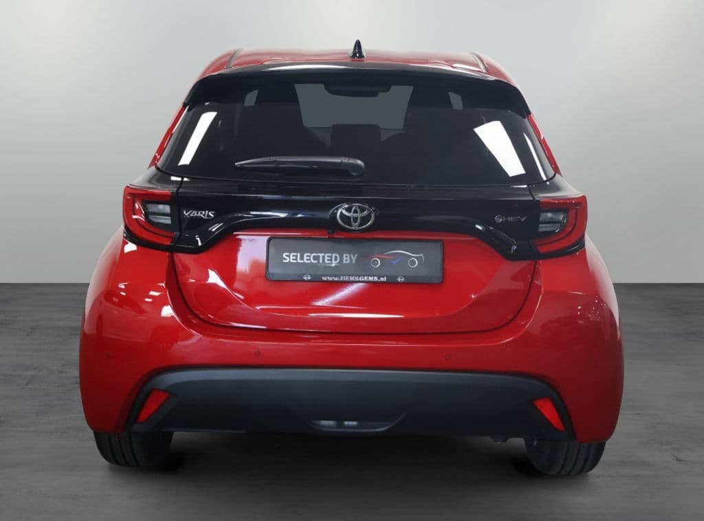 Toyota Yaris 1.5 Hybride 115 Dynamic | Comfort Pack | €3.000 korting thumbnail 3