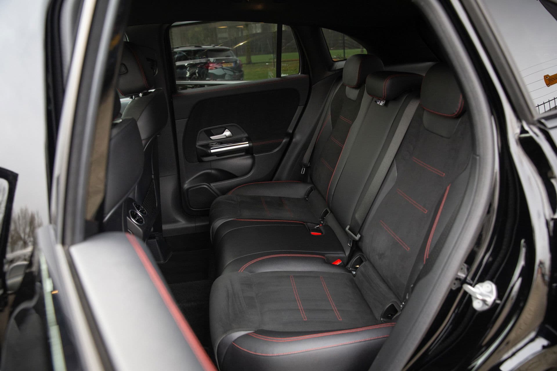 Mercedes-Benz GLA 200 AMG Line , Trekhaak, Achteruitrijcamera, Stoelverwarming, thumbnail 10