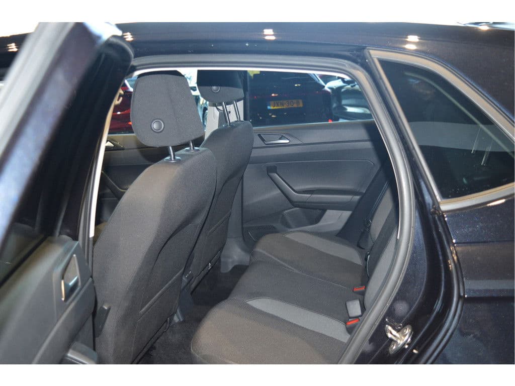 Volkswagen Polo 1.0 TSI Life Edition carplay camera led pdc 95 pk !! thumbnail 22