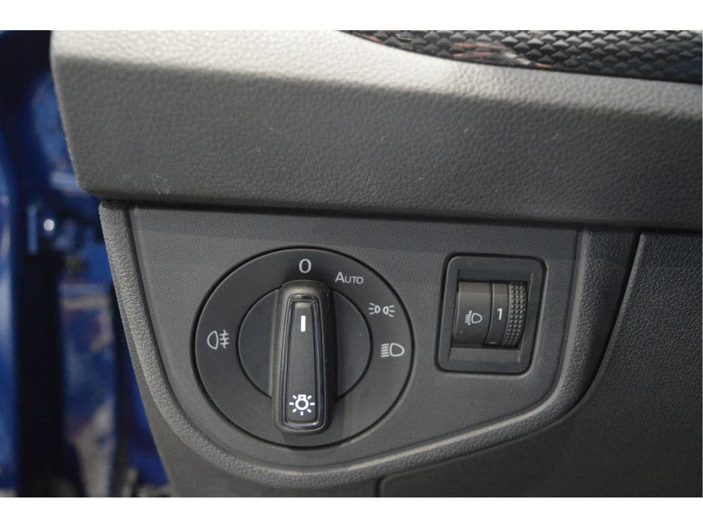 Volkswagen Polo 1.0 TSI Life Edition carplay camera led pdc 95 pk !! thumbnail 17