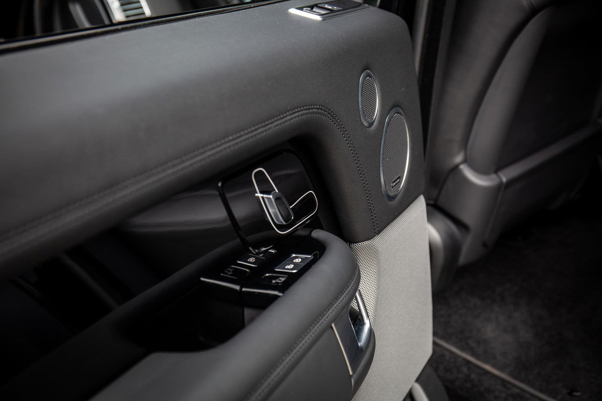 Land Rover Range Rover P400e Westminster , Sfeerverlichting, Trekhaak, Meridian, Stoelventilatie, Stuurverwarming, Alcantara hemel, thumbnail 30