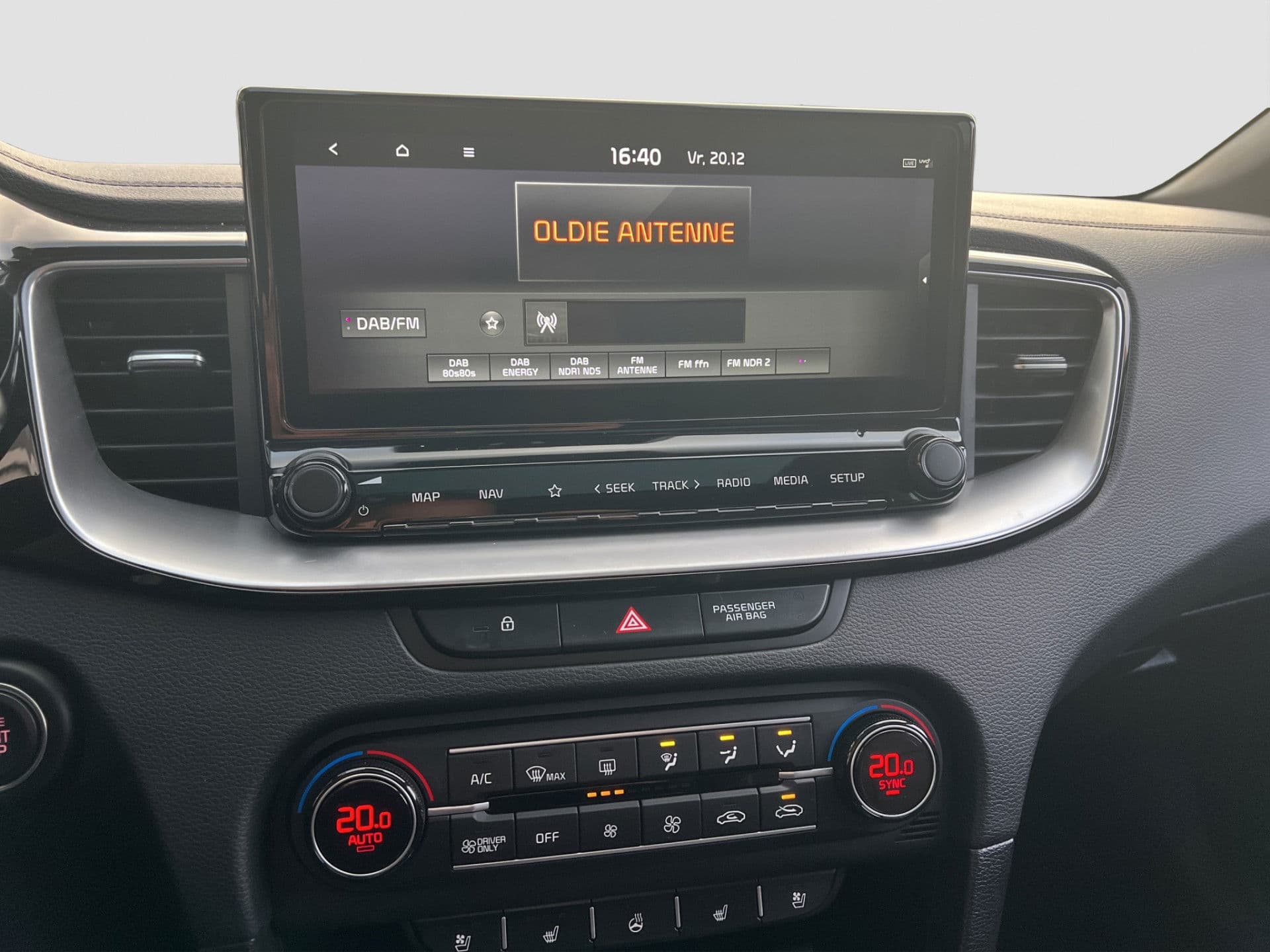 Kia Ceed Sportswagon 1.6 GDI PHEV ExecutiveLine | Panorama | Leder | Camera thumbnail 14