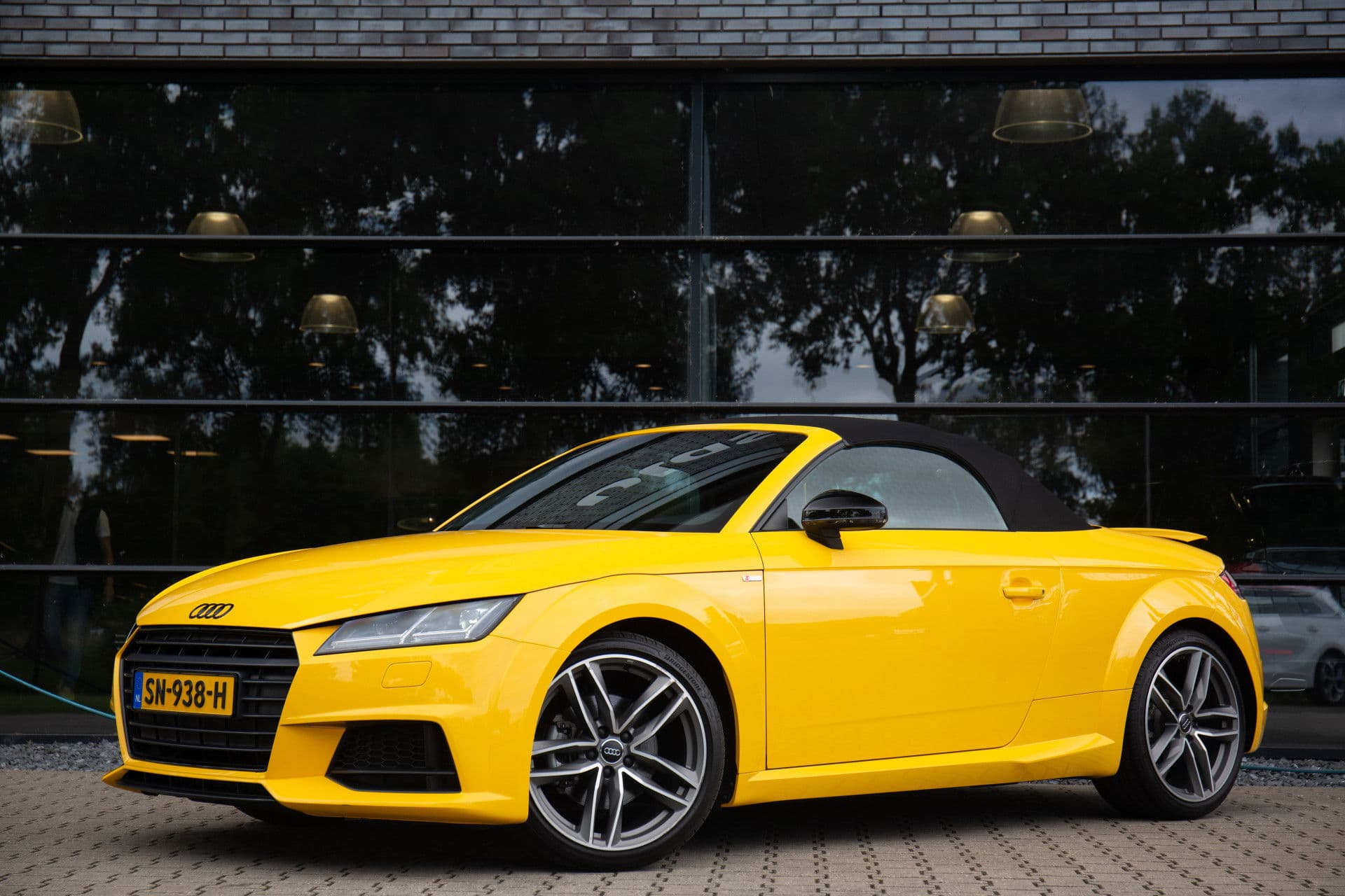 Audi TT Roadster 1.8 TFSI Pro Line S , Vegas yellow/geel, Stoelverwarming, thumbnail 3