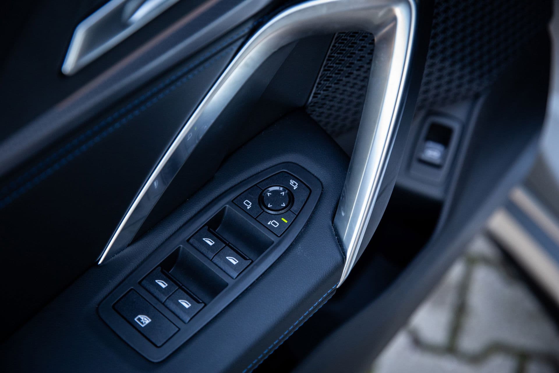 BMW X1 sDrive18i M-sport , Draadloze lader, Keyless entry, Achteruitrijcamera, thumbnail 23